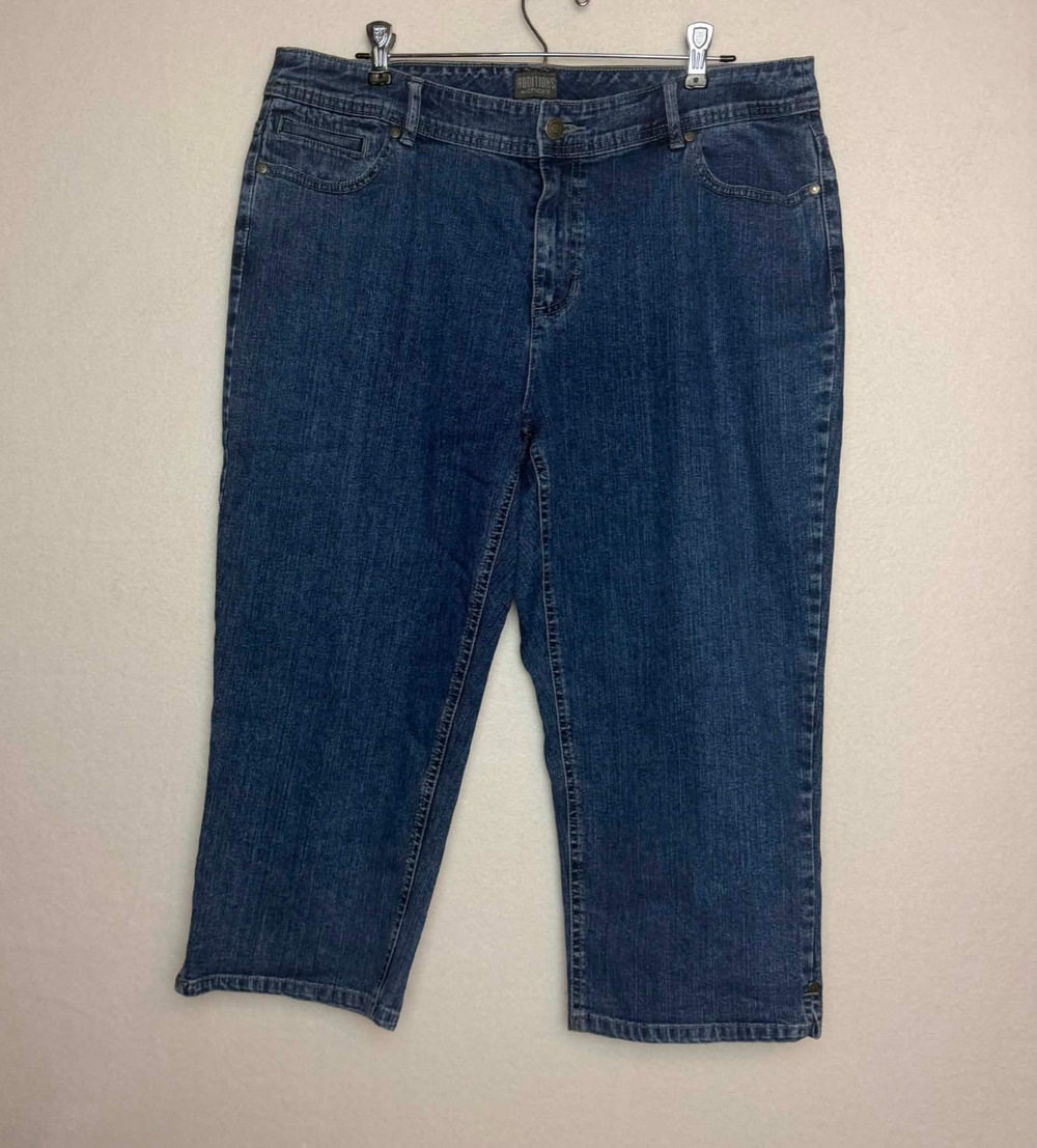 Chico's Women's Dark Wash Stretch Denim Capri Jeans Size 2.5 US 14/Large